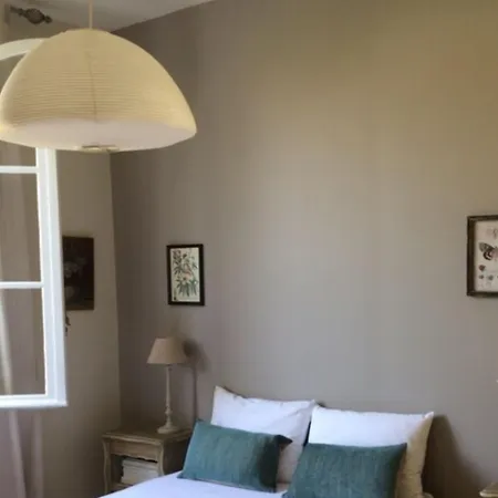 Maison De Charme Les Bains בית נופש